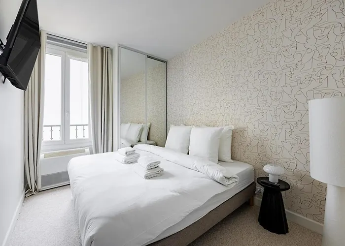 #4people#1bedroom#champselysees#ac Апартаменты Париж